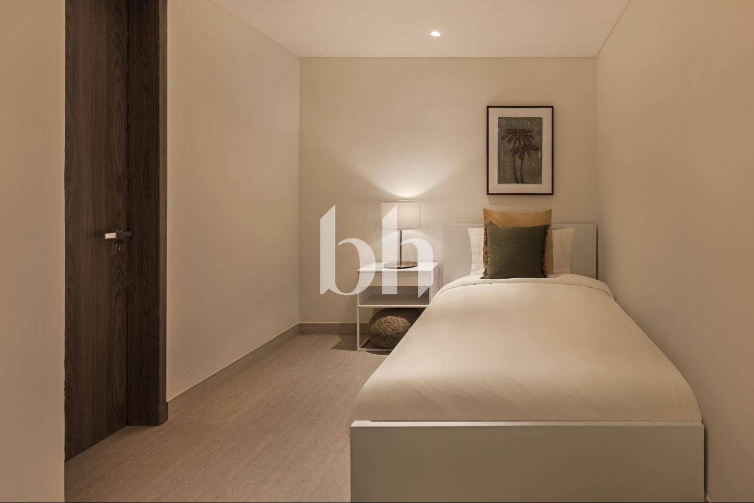 4 Bedroom Apartment in City Tower (New) - photo 2