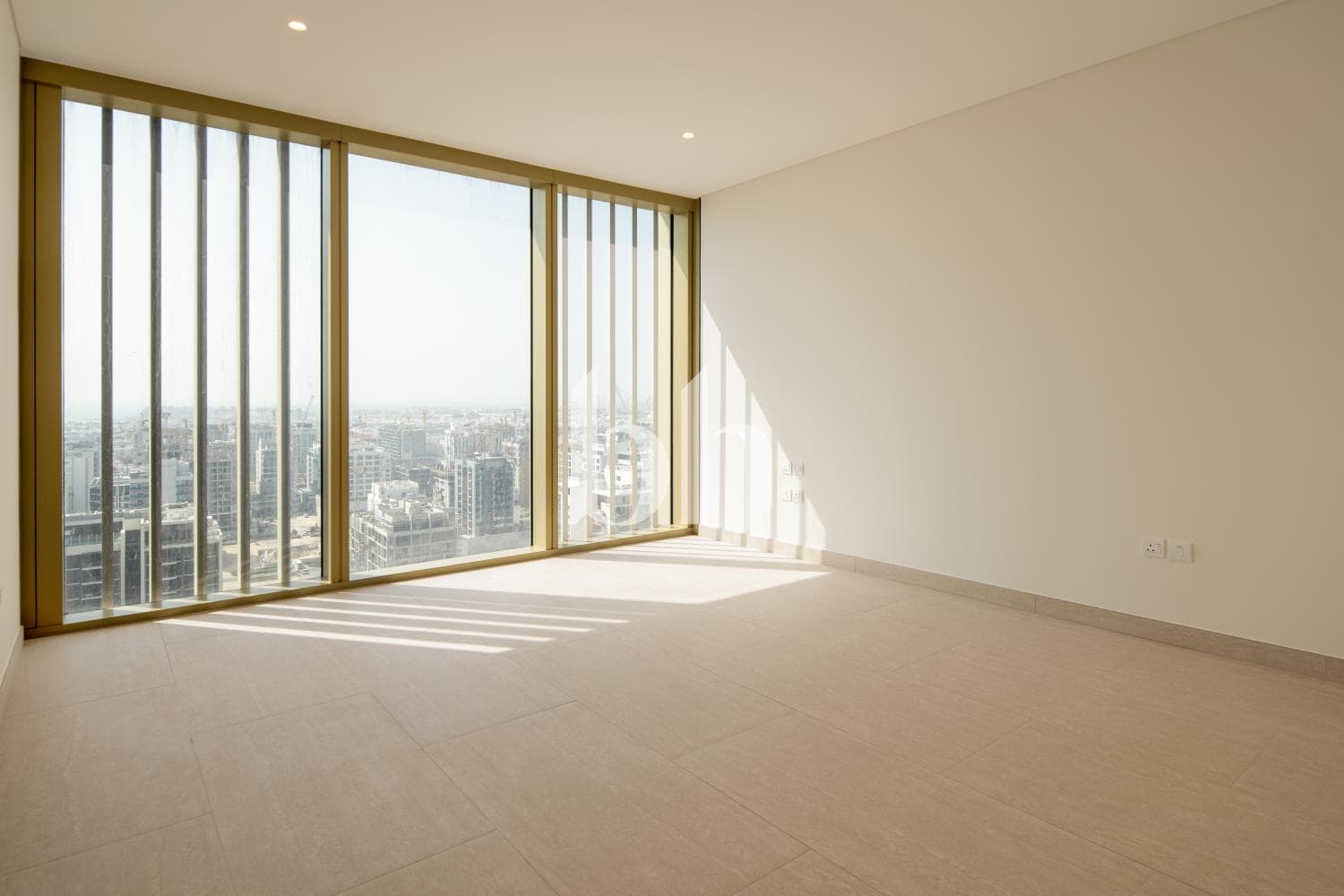 1 Bedroom Apartment in City Tower (New)