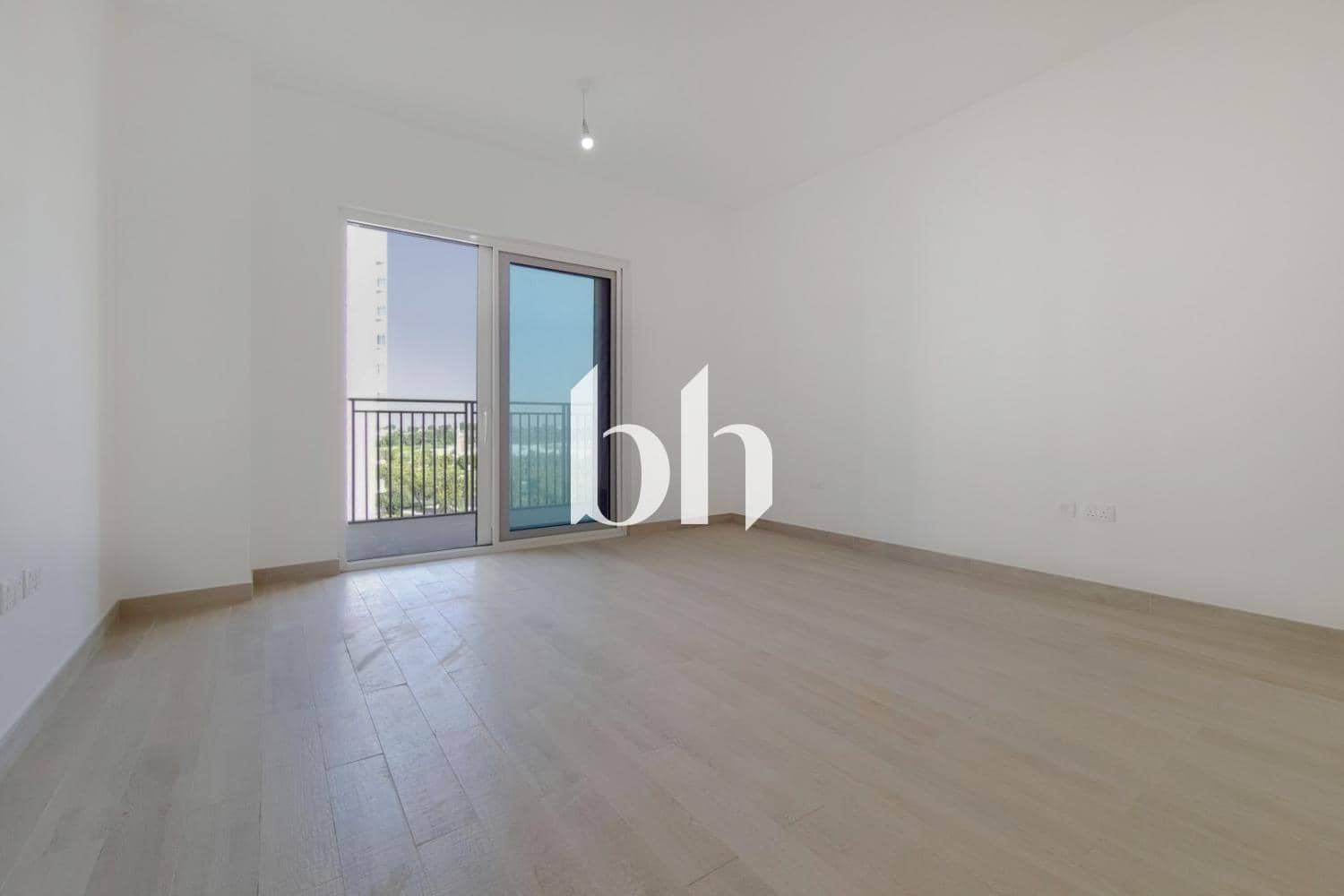 2 Bedroom Apartment in Waters Edge - photo 2