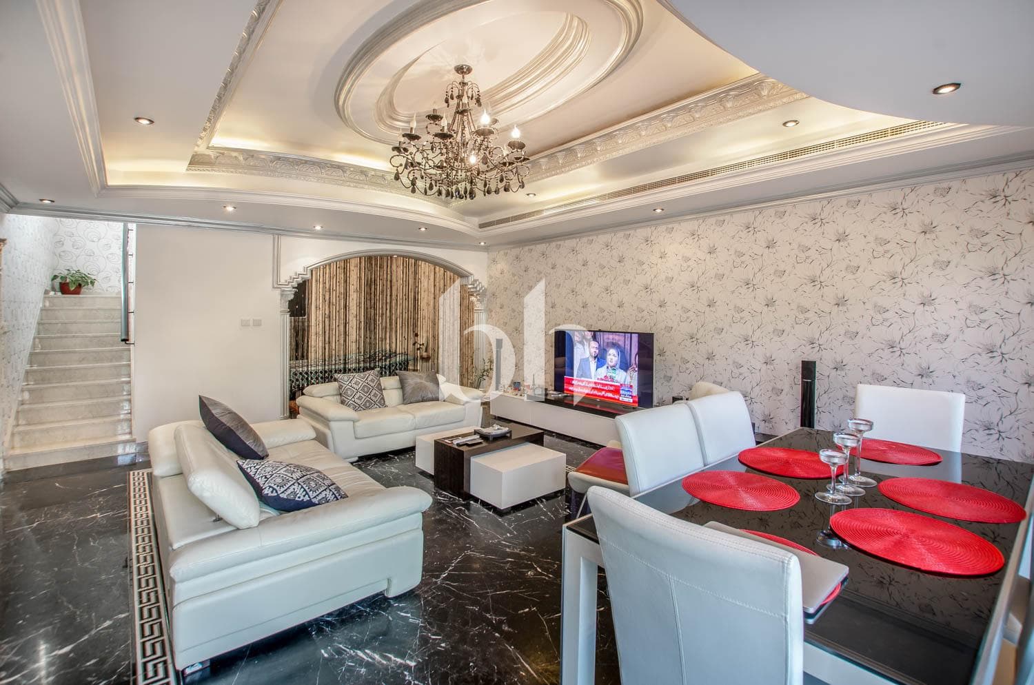 3 Bedroom Villa in Springs 1 - photo 1