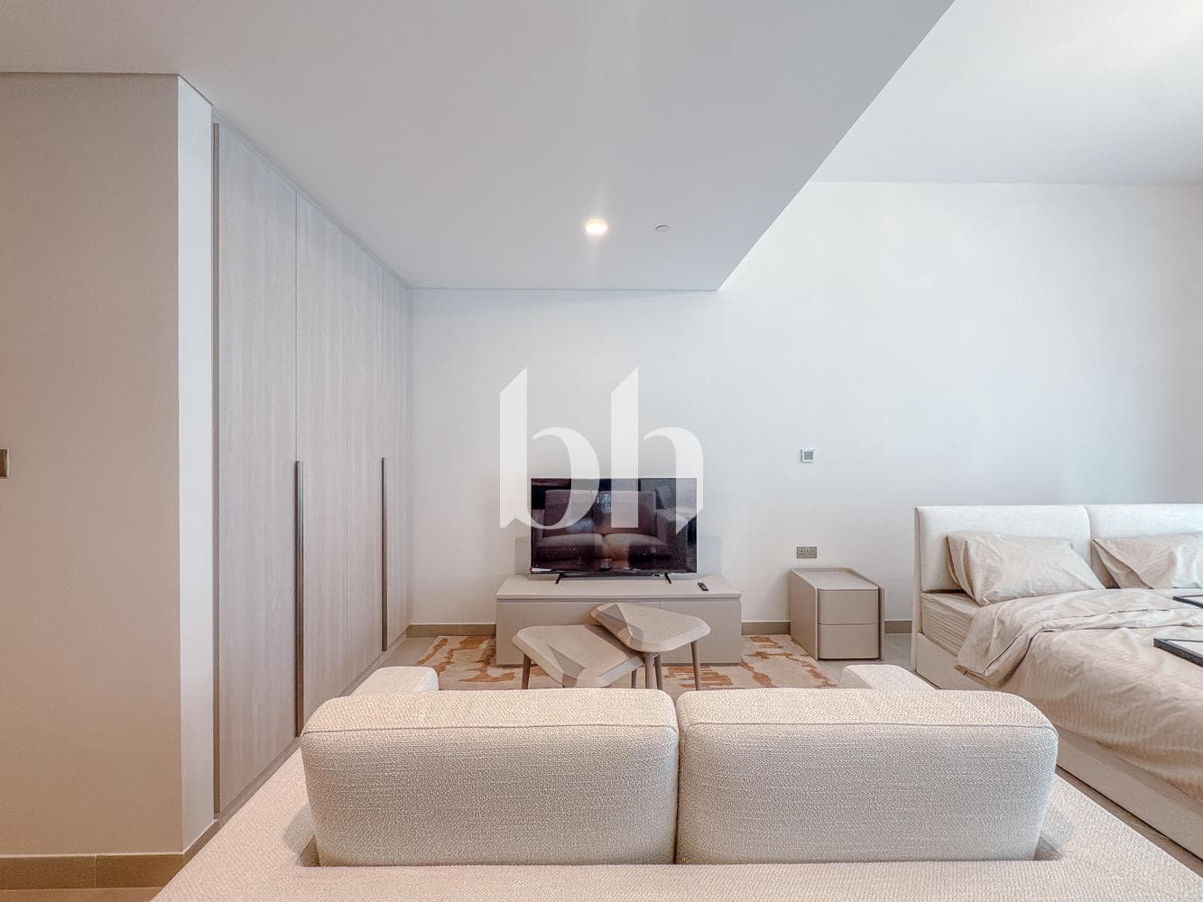 Studio Apartment in Residences D - photo 1