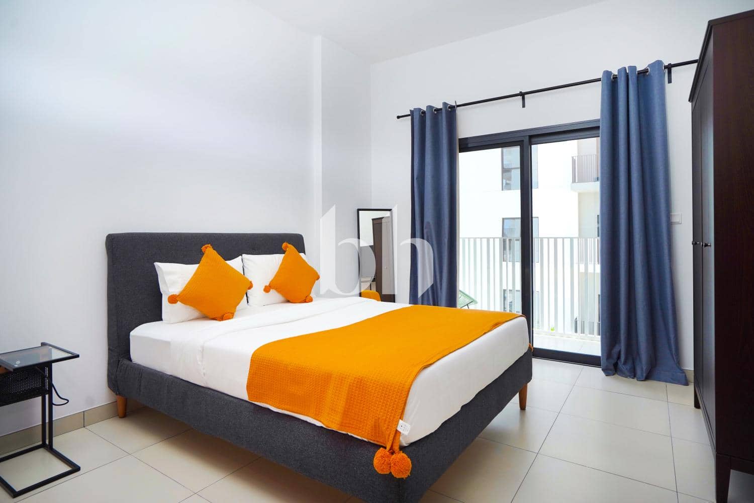 1 Bedroom Apartment in Sun Point Dubai B