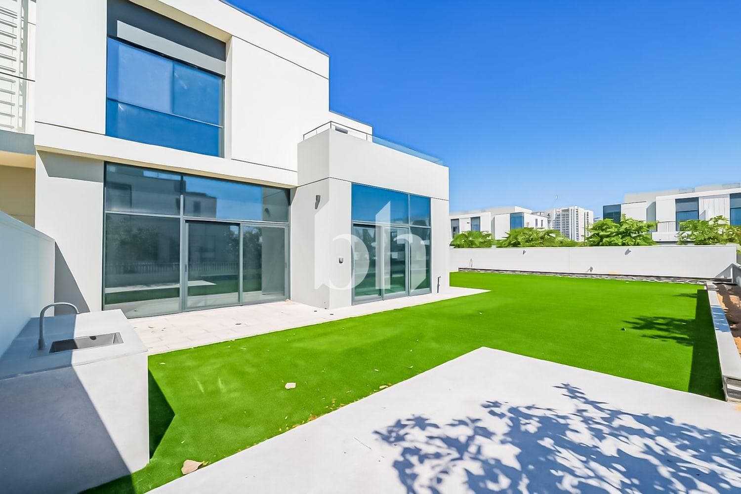 4 Bedroom Townhouse in Murooj Al Furjan East - photo 1