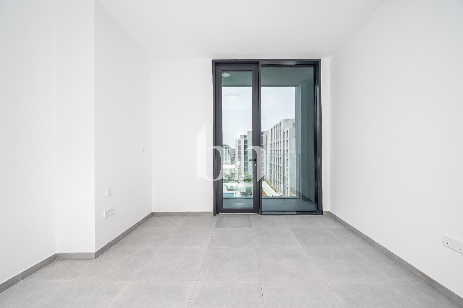 1 Bedroom Apartment in Tiraz