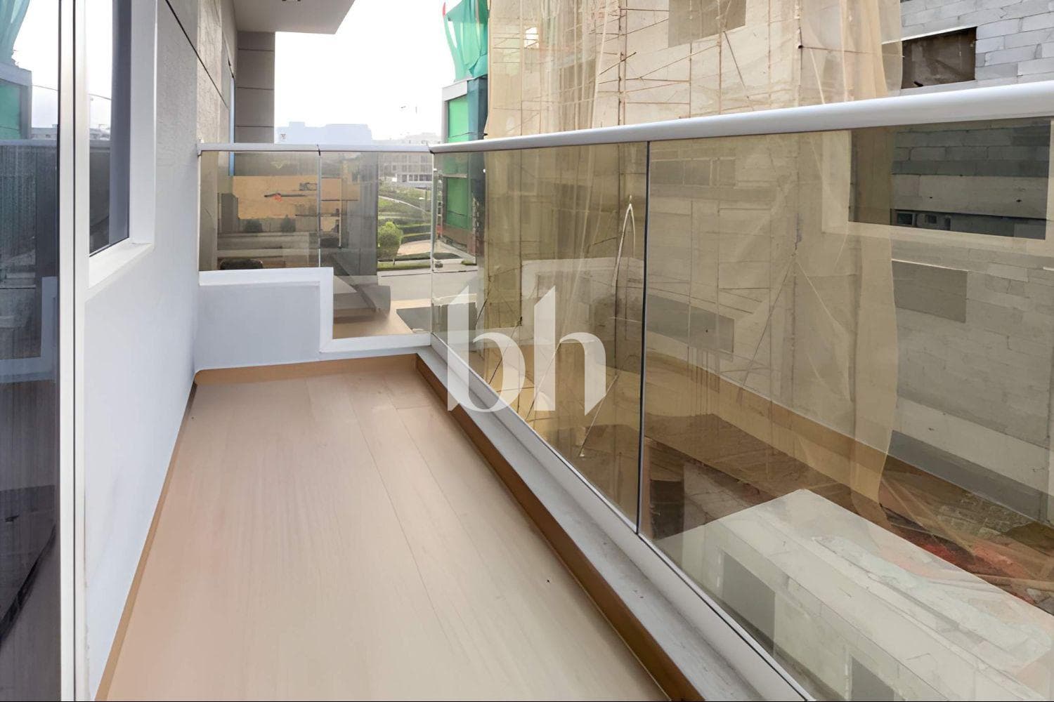 1 Bedroom Apartment in Rami Residence 1 - photo 2