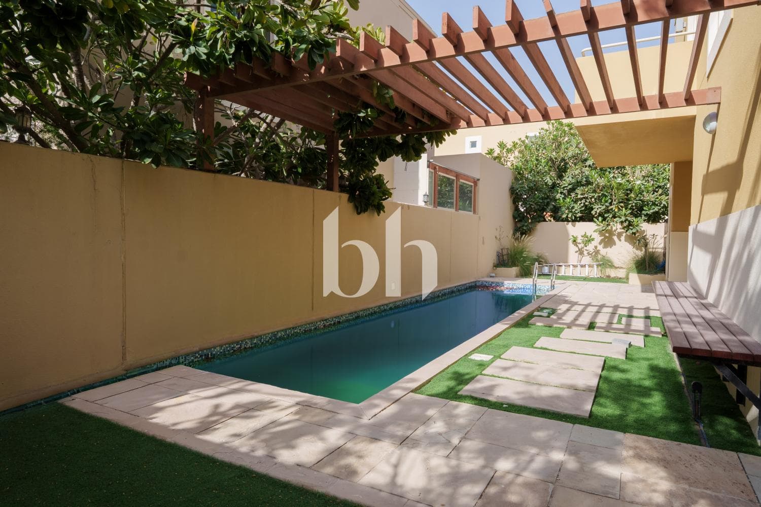 4 Bedroom Villa in Khannour Community - photo 1