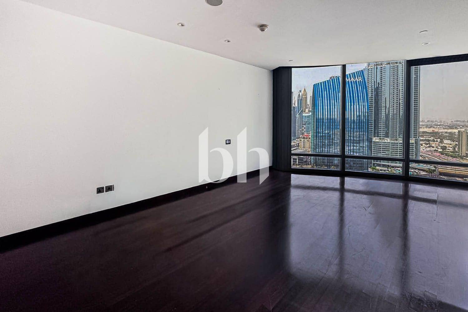 Studio Apartment in Burj Khalifa