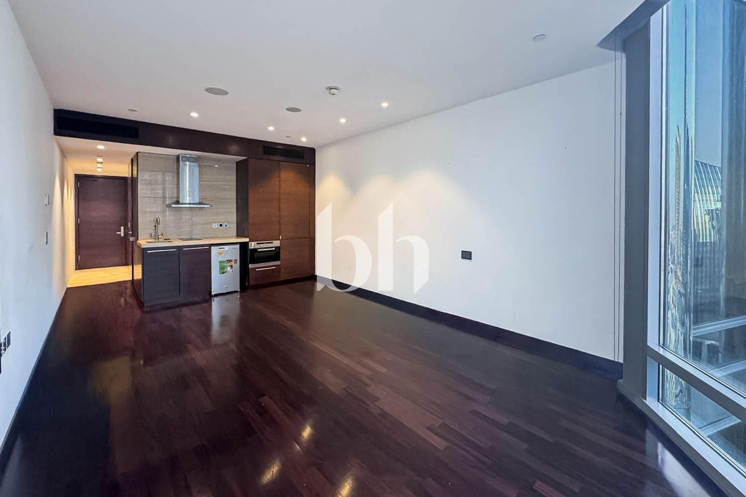 Studio Apartment in Burj Khalifa - photo 2