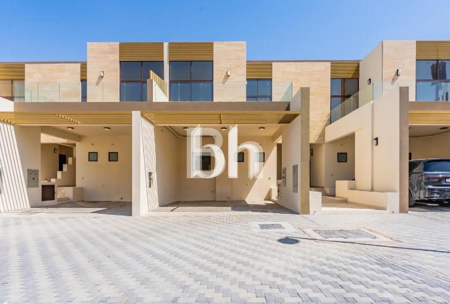 4 Bedroom Townhouse in Elie Saab VIE Townhouses - photo 2