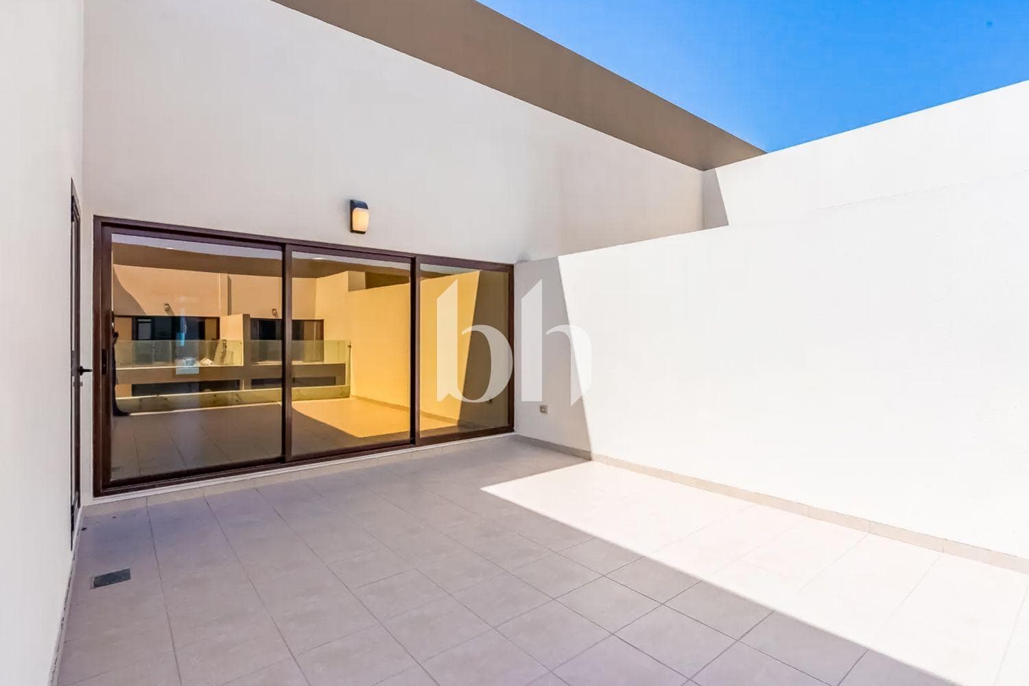 4 Bedroom Townhouse in Elie Saab VIE Townhouses - photo 2