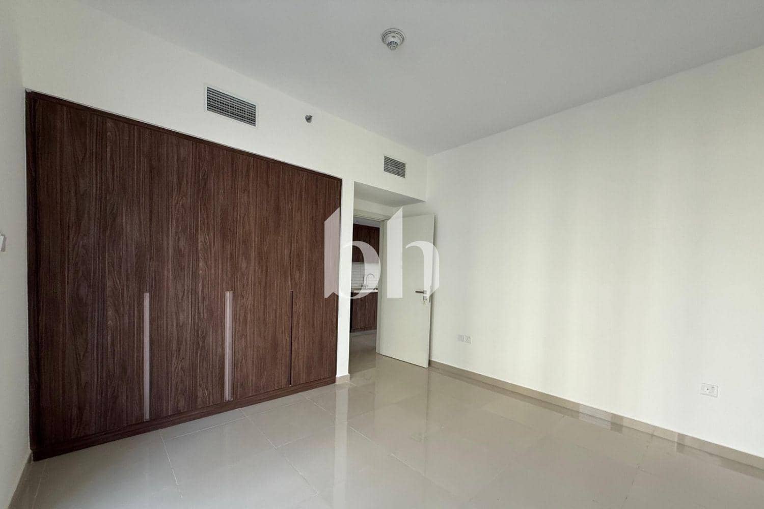 1 Bedroom Apartment in Woroud 2 - photo 1