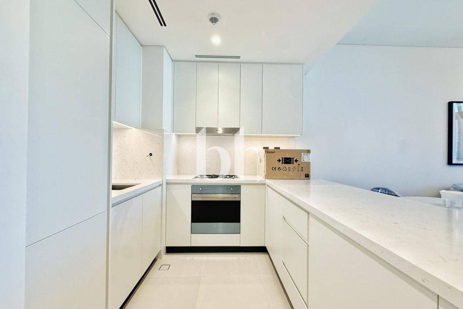 1 Bedroom Apartment in Vida 3 - photo 1
