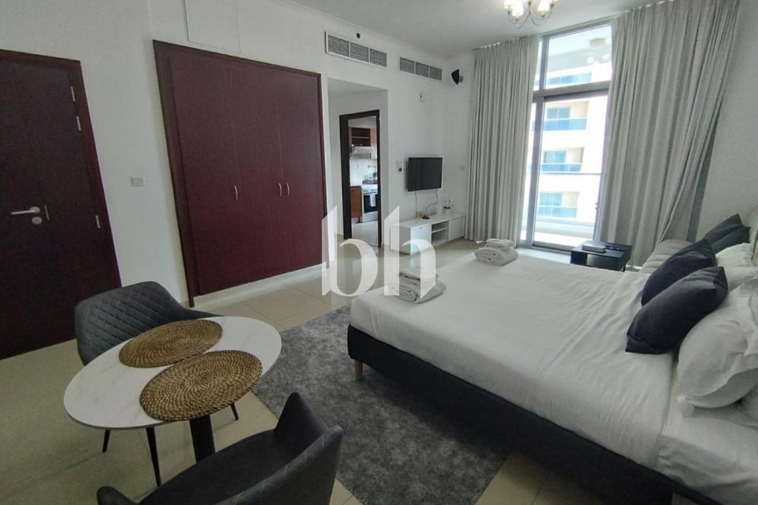 Studio Apartment in DEC Tower 3 - photo 2