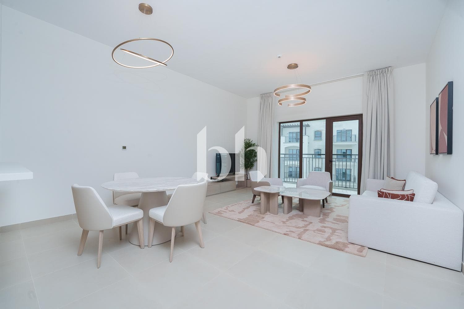 2 Bedroom Apartment in Views G - photo 2