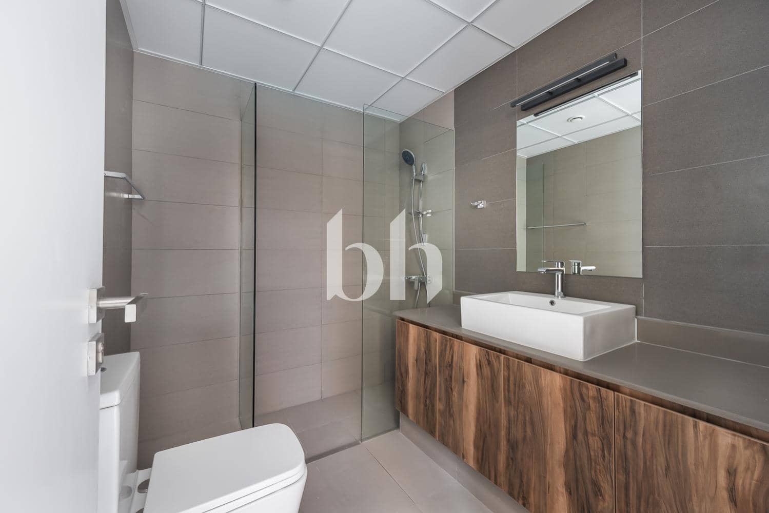 Studio Apartment in Al Mamsha - photo 1