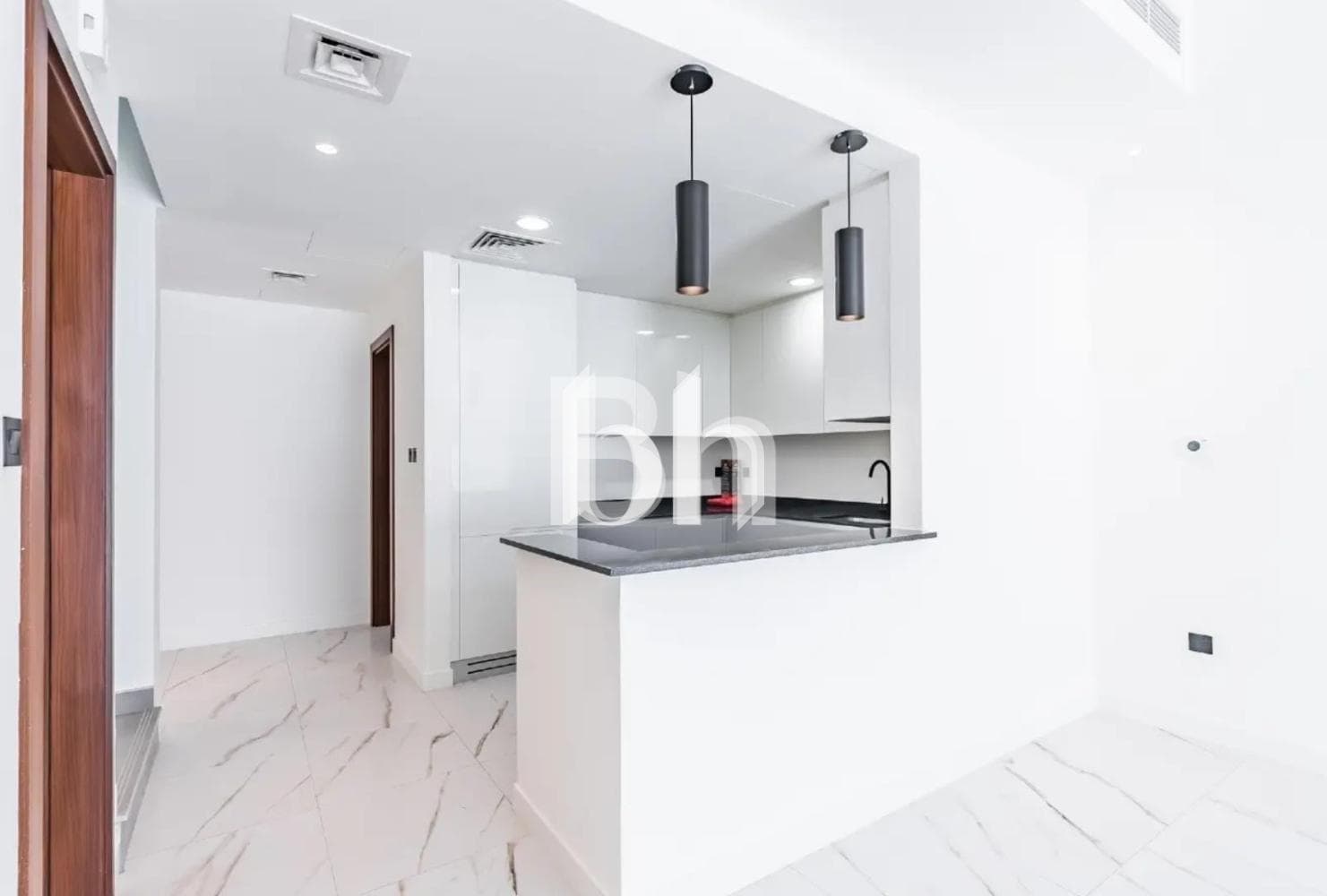 4 Bedroom Townhouse in Elie Saab VIE Townhouses - photo 2