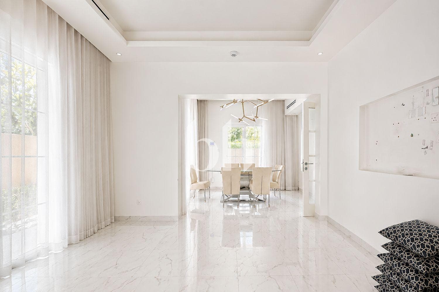3 Bedroom Villa in Al Reem 1 - photo 2