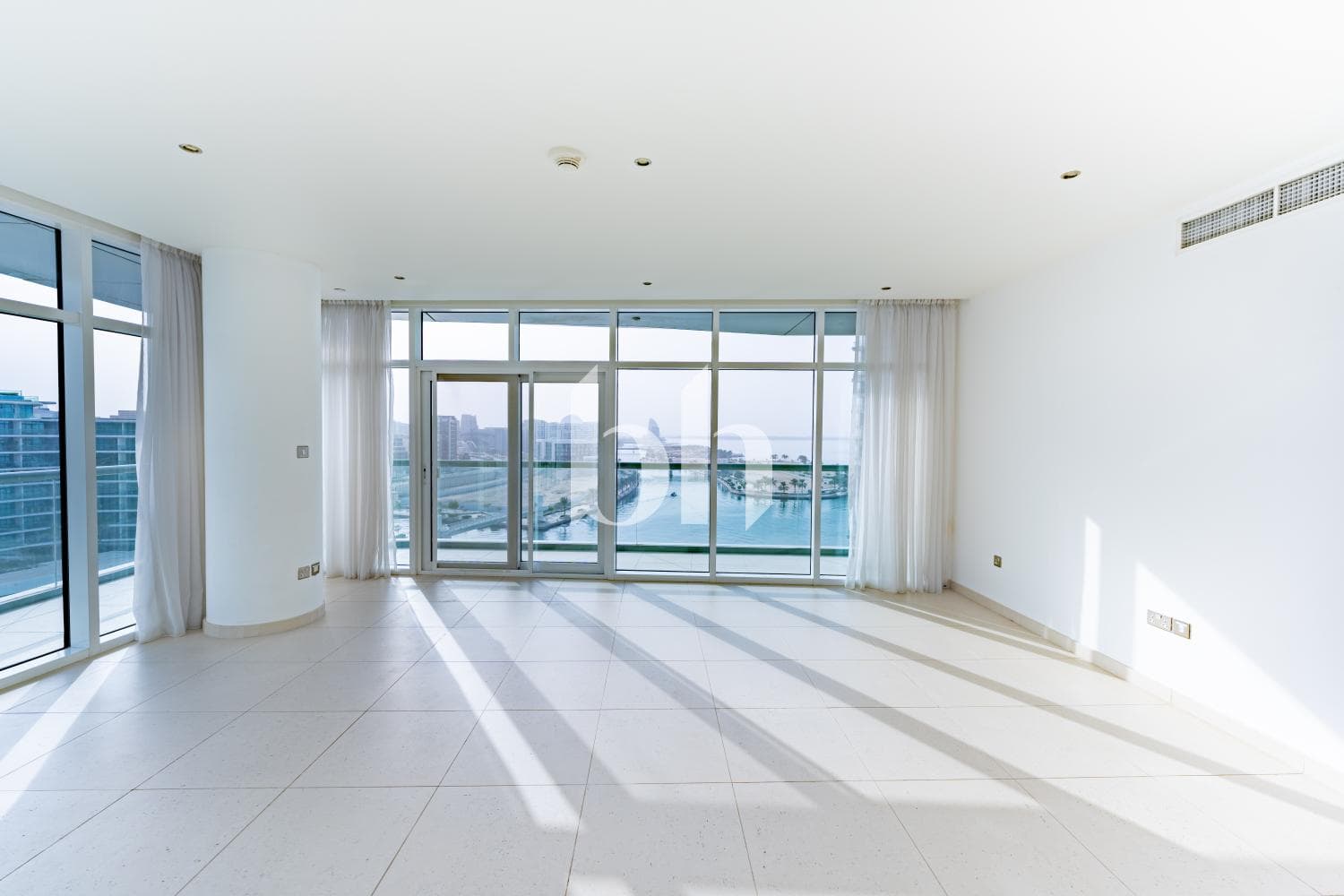3 Bedroom Apartment in Al Naseem Residences B - photo 1