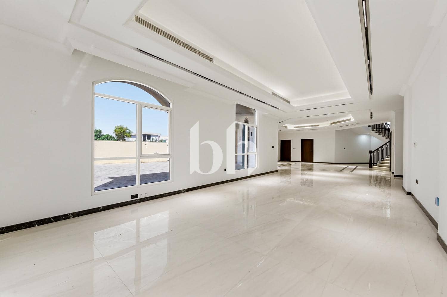 6 Bedroom Villa in Nad Al Sheba 4 - photo 2