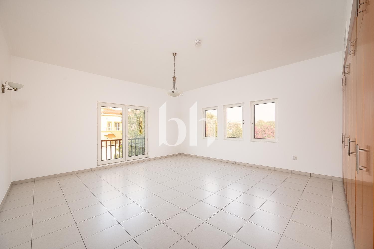 5 Bedroom Villa in Courtyard CP5 - photo 2