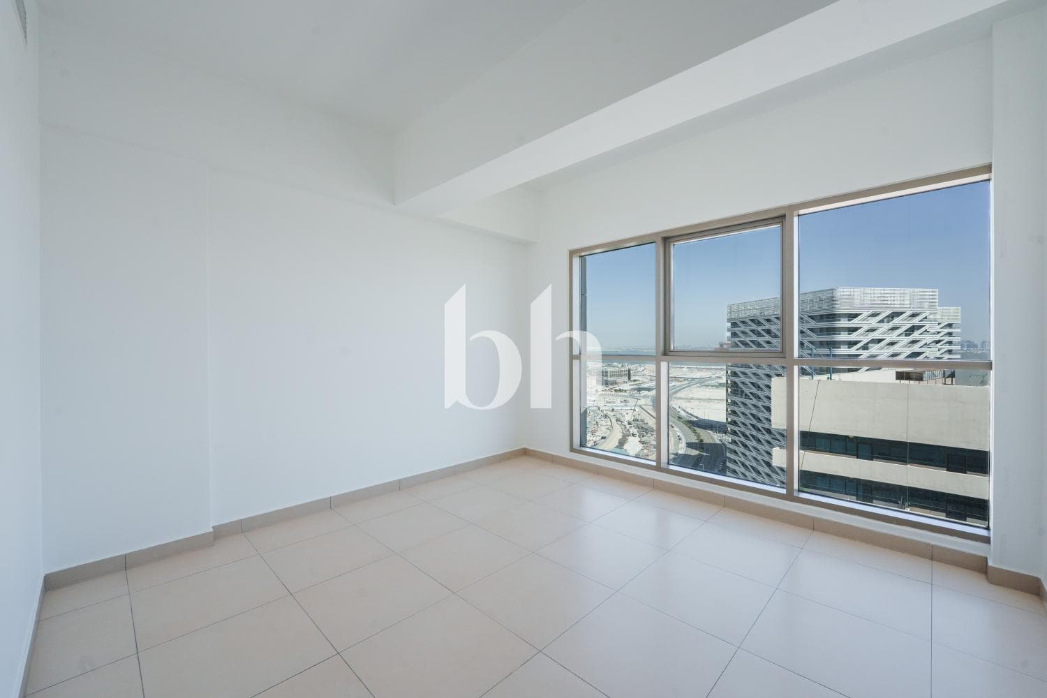 1 Bedroom Apartment in The Wave
