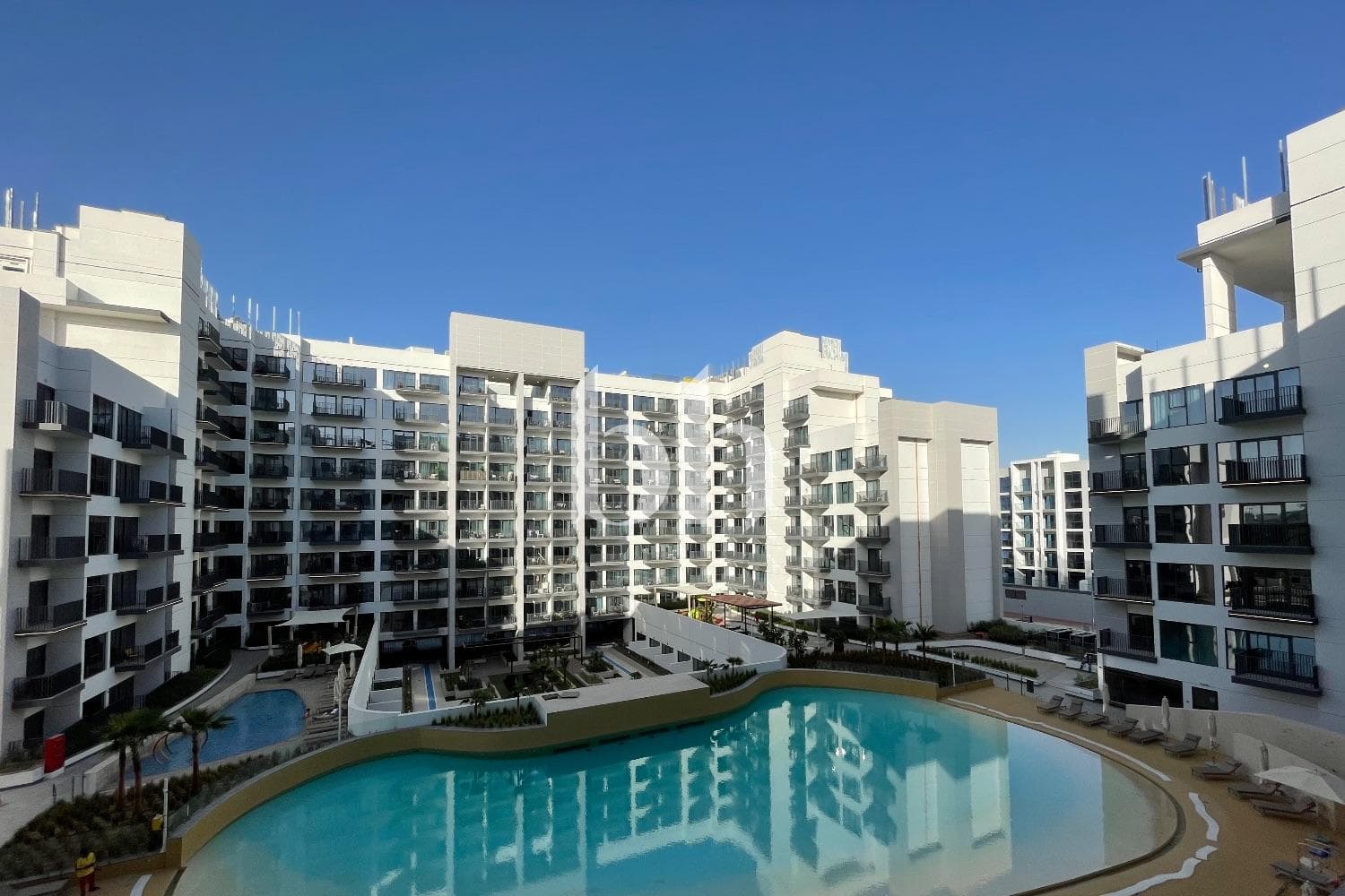 1 Bedroom Apartment in Azizi Mirage