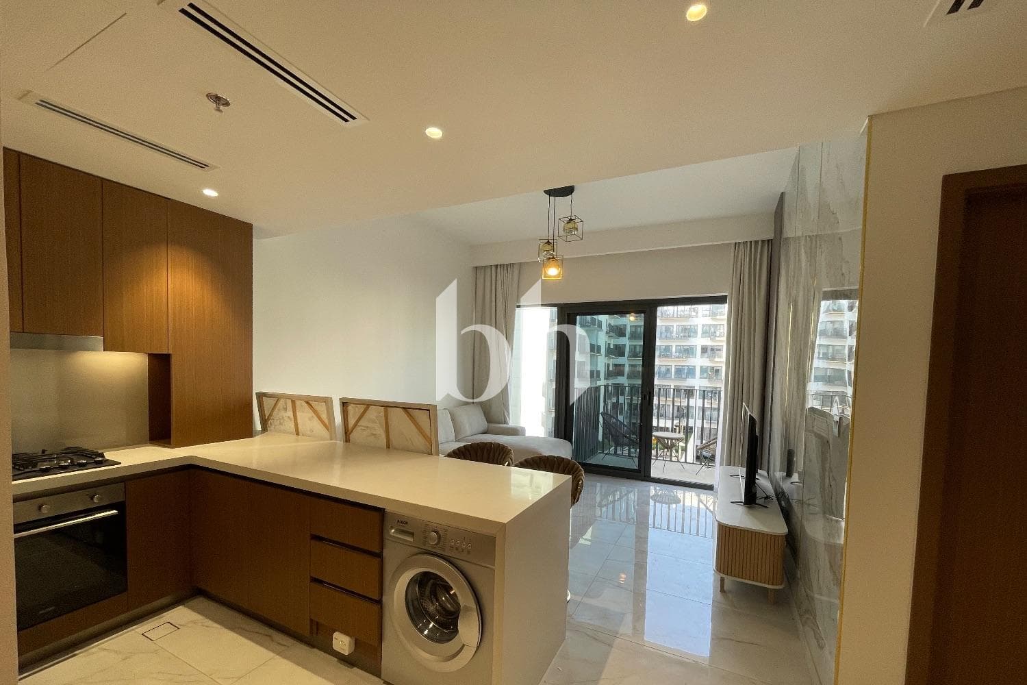 1 Bedroom Apartment in Azizi Mirage - photo 2