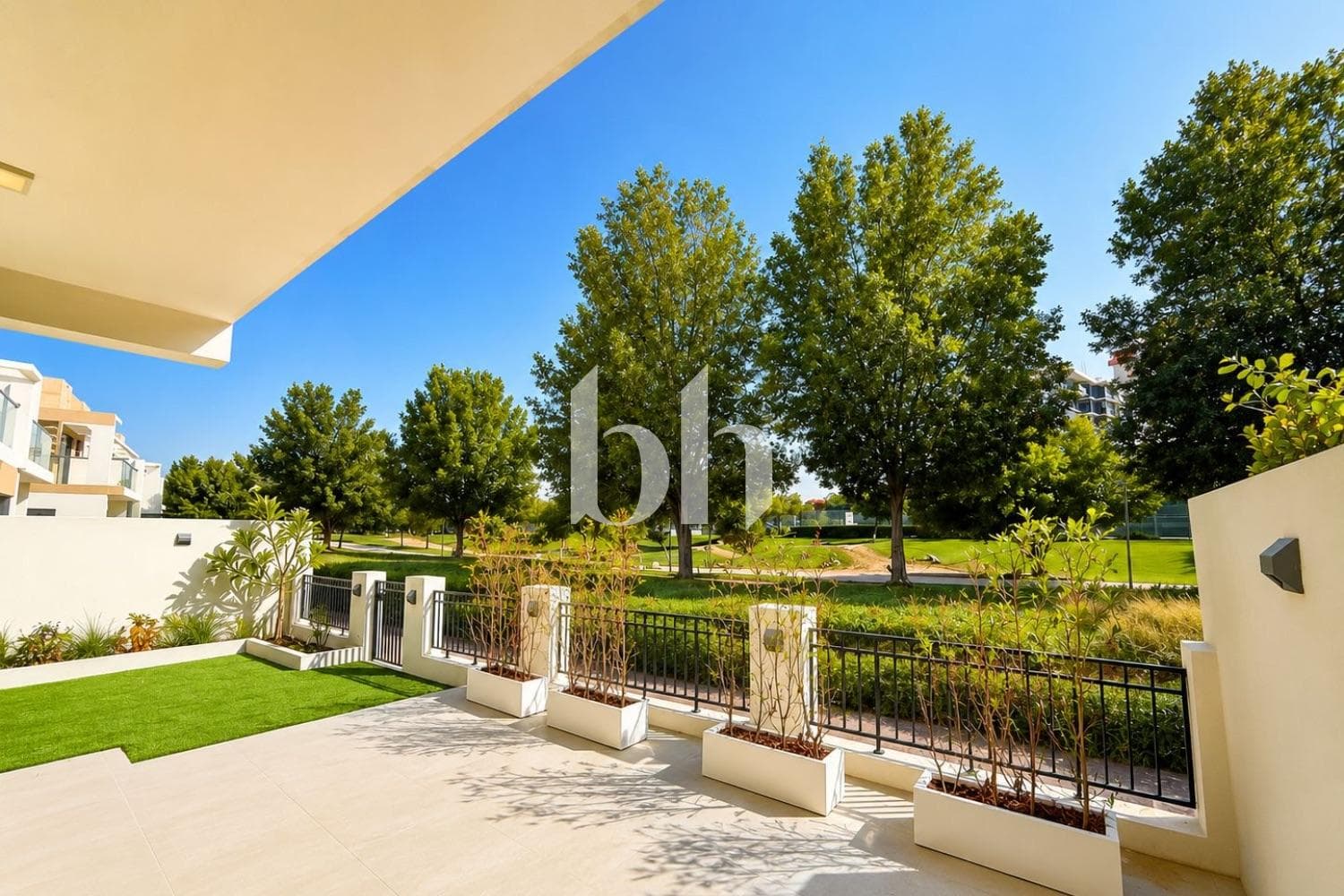 4 Bedroom Villa in Rochester - photo 1