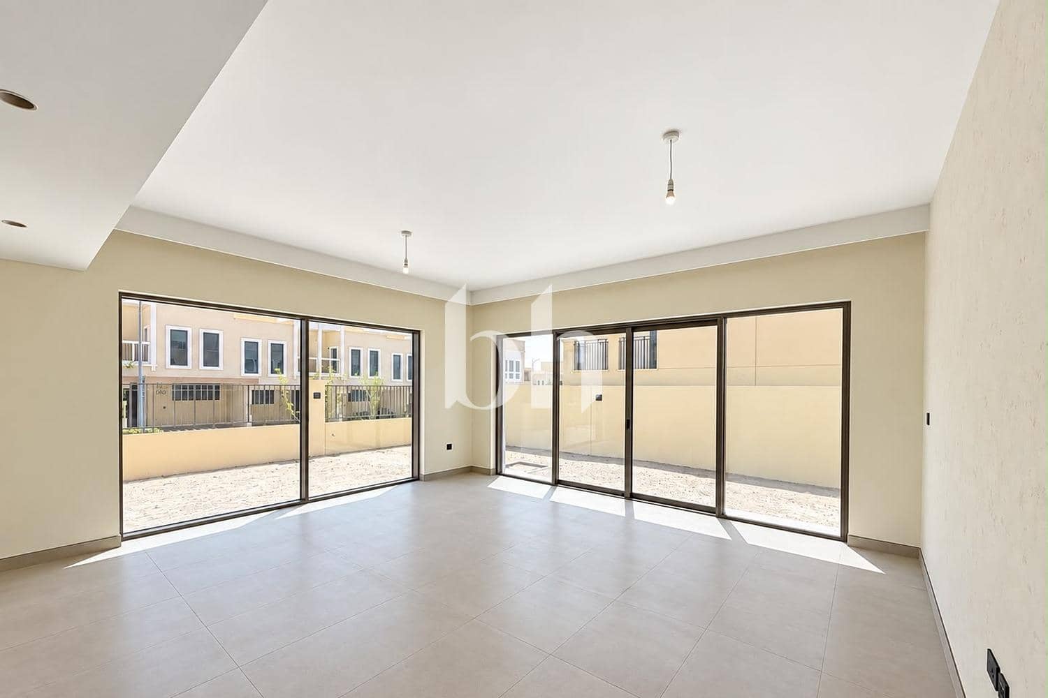 5 Bedroom Townhouse in Malta 2 - photo 1