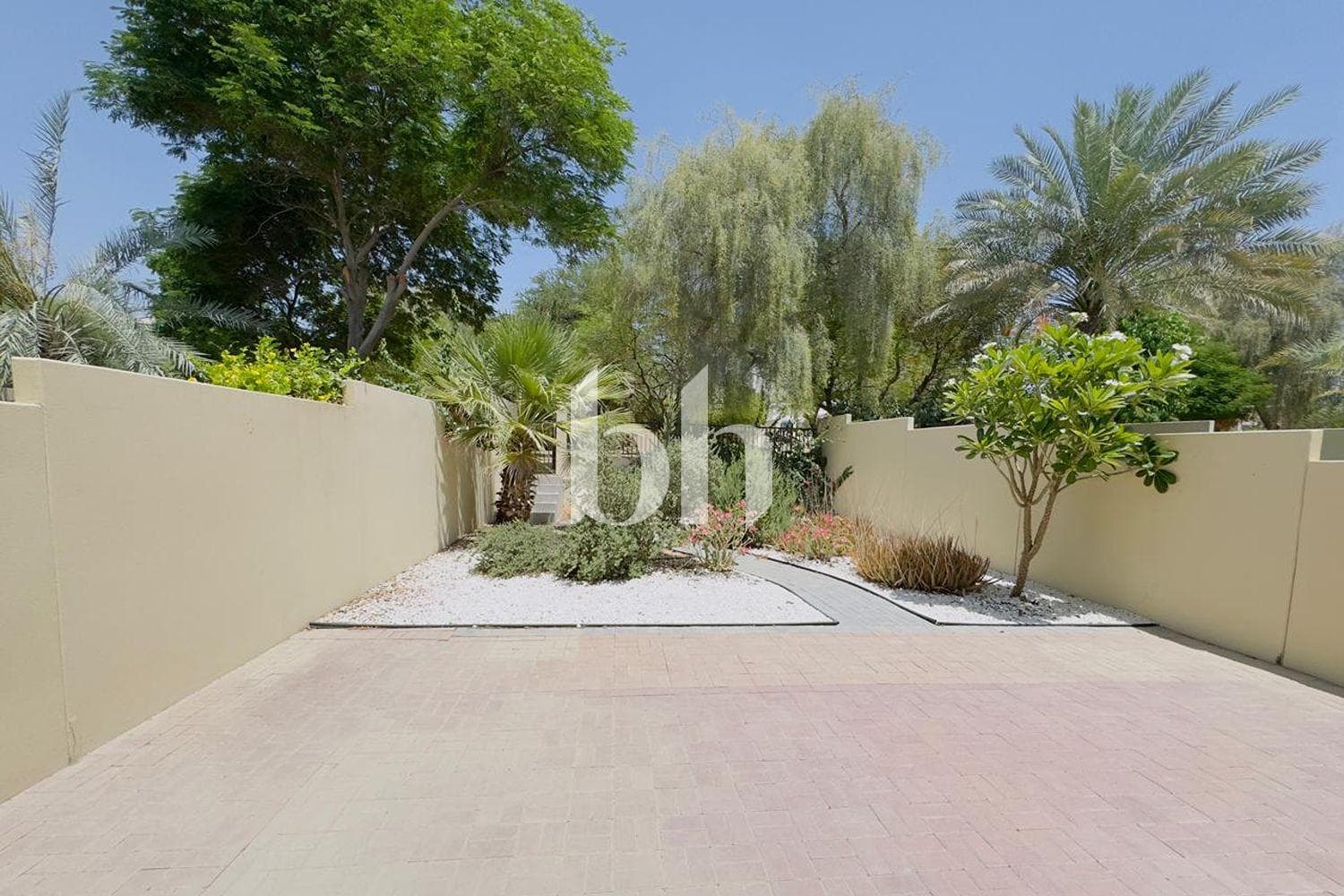 3 Bedroom Villa in Alma 1