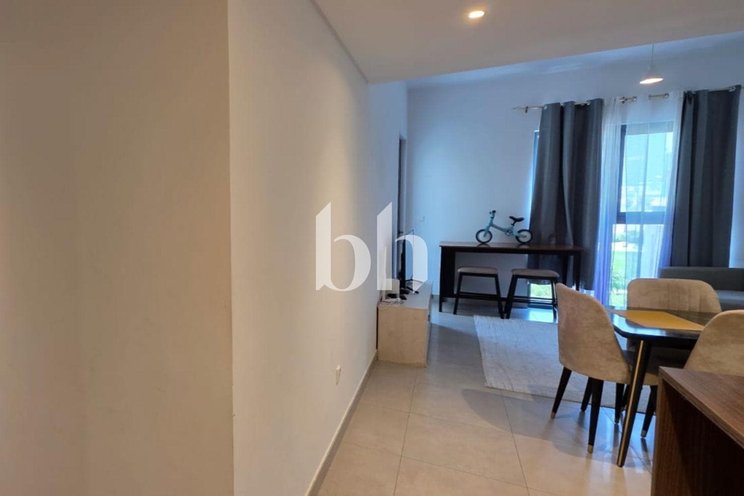 2 Bedroom Apartment in Cyan Beach Residence - photo 2