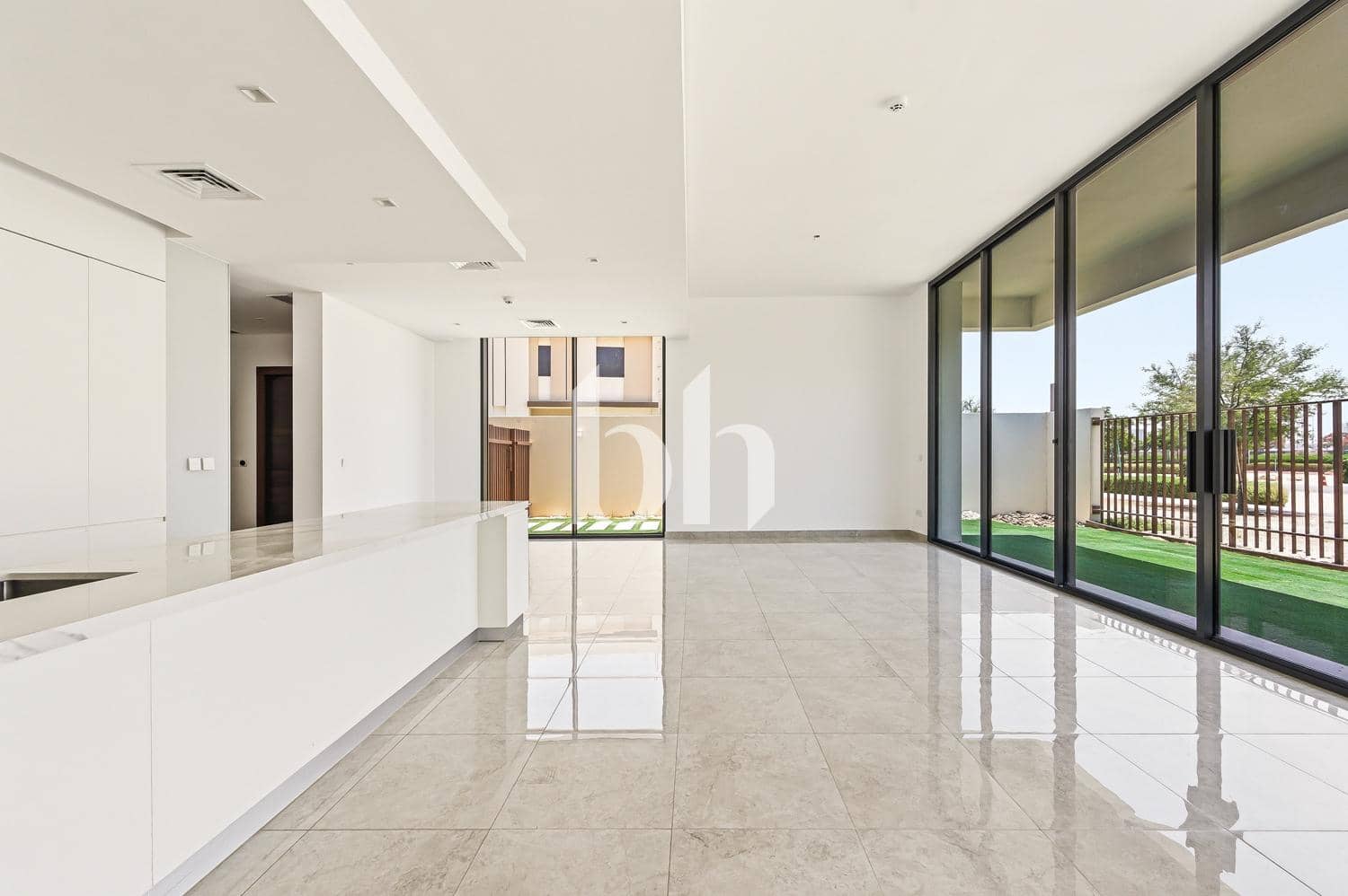 4 Bedroom Townhouse in District One Phase III A - photo 2