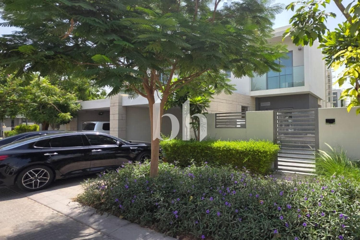 4 Bedroom Villa in Al Zahia 4 - photo 1
