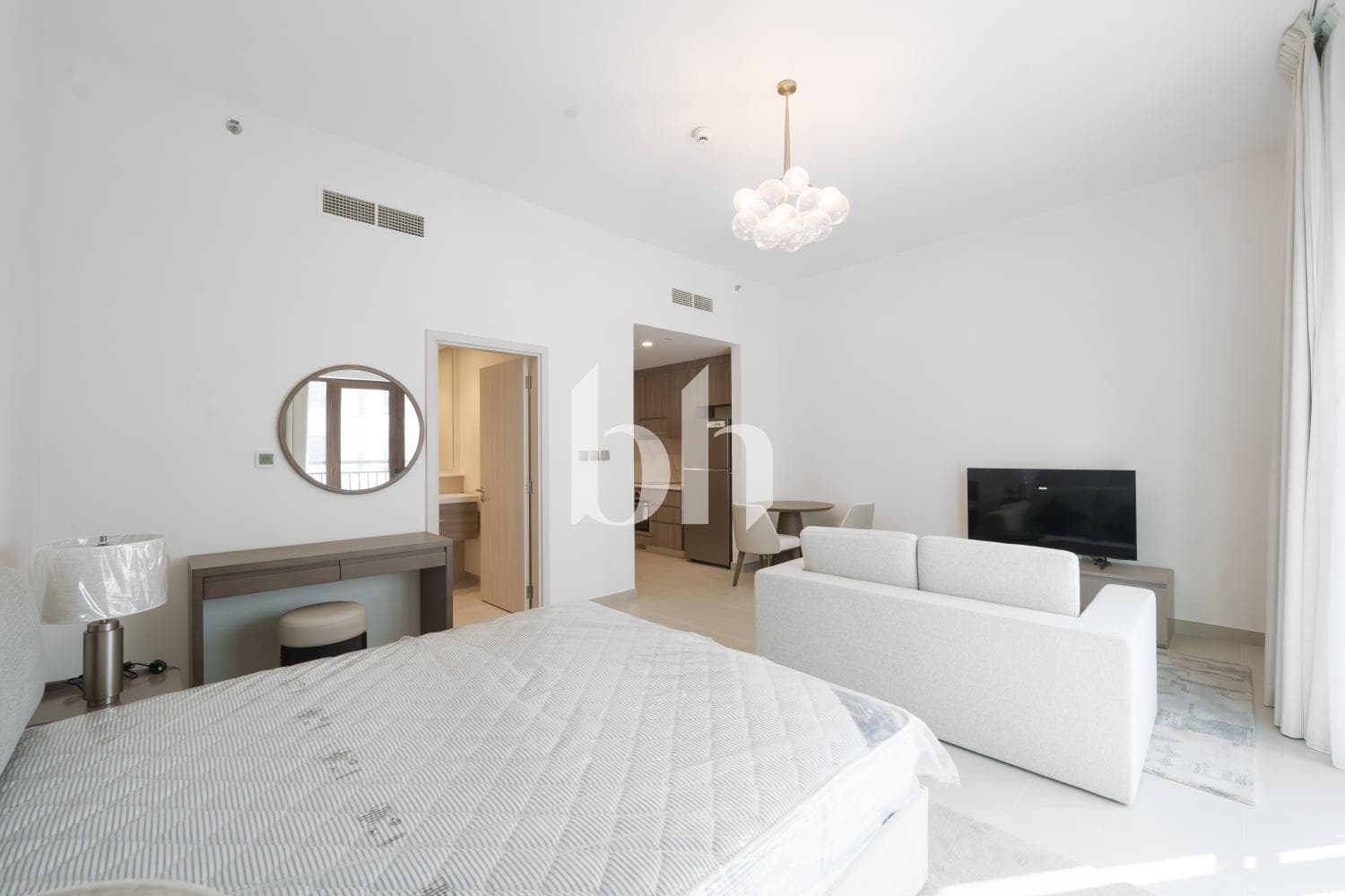 Studio Apartment in Residences E - photo 2