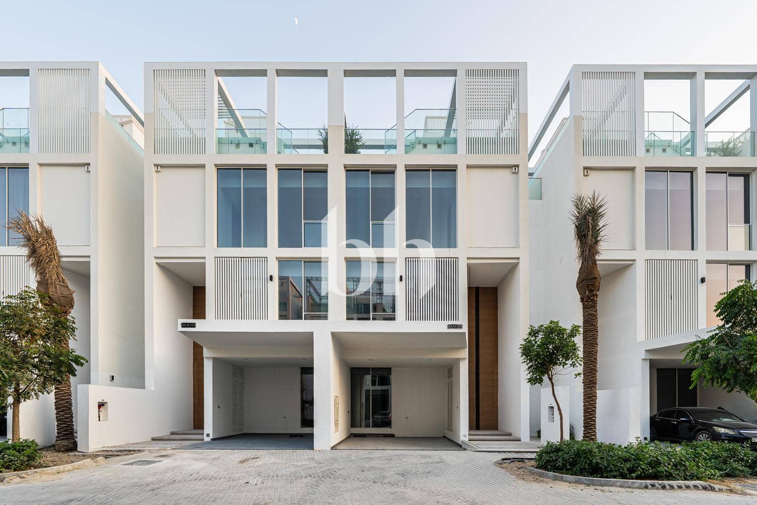 4 Bedroom Townhouse in Ixora 2 - photo 1