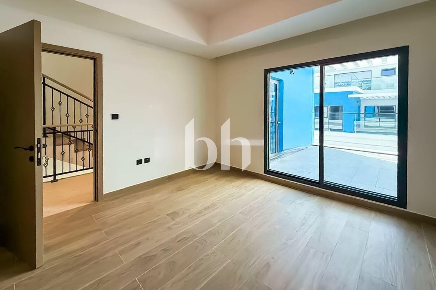5 Bedroom Villa in Santorini Phase 2 By Damac - photo 1