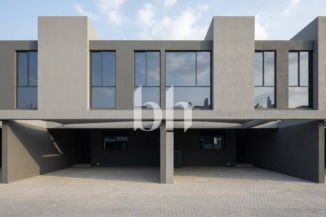 4 Bedroom Townhouse in Azalea