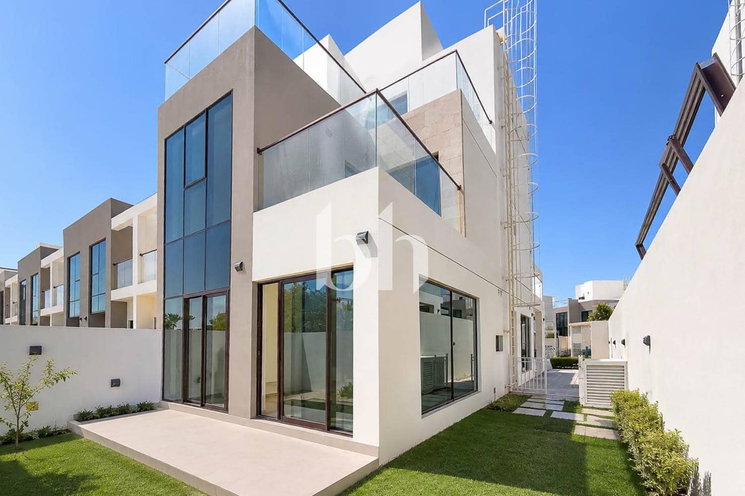 5 Bedroom Townhouse in Greenwoods