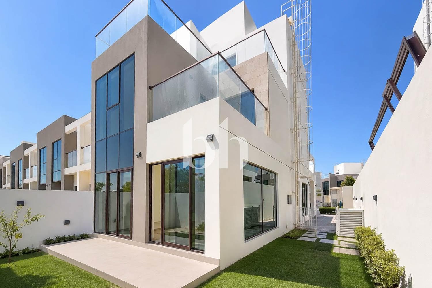 5 Bedroom Townhouse in Greenwoods