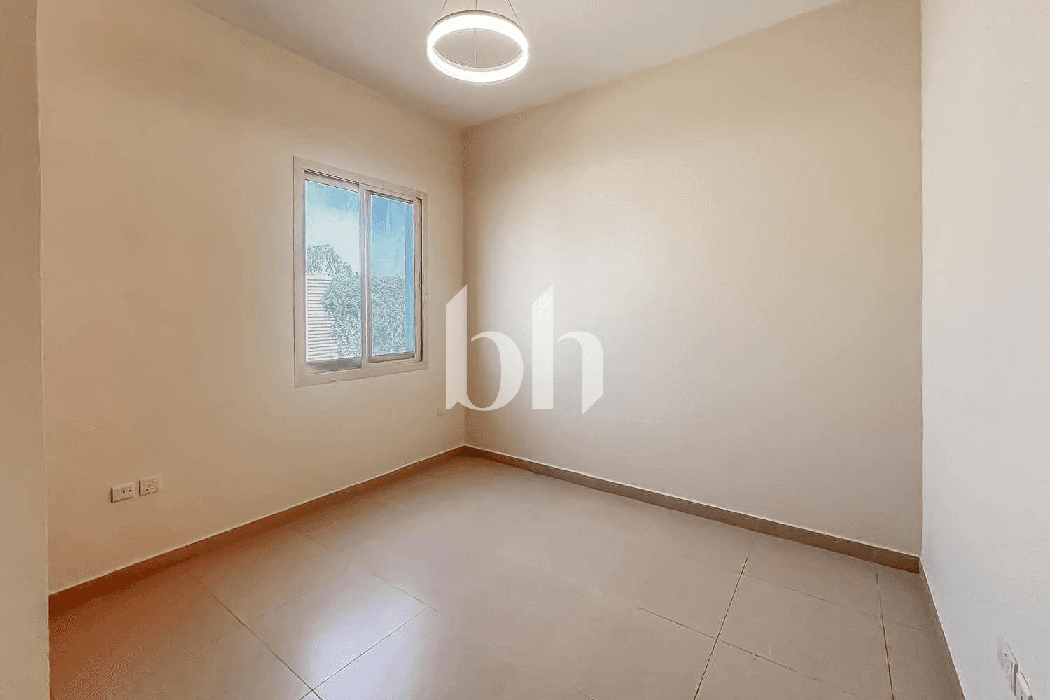 4 Bedroom Villa in Al Rashidiya - photo 1