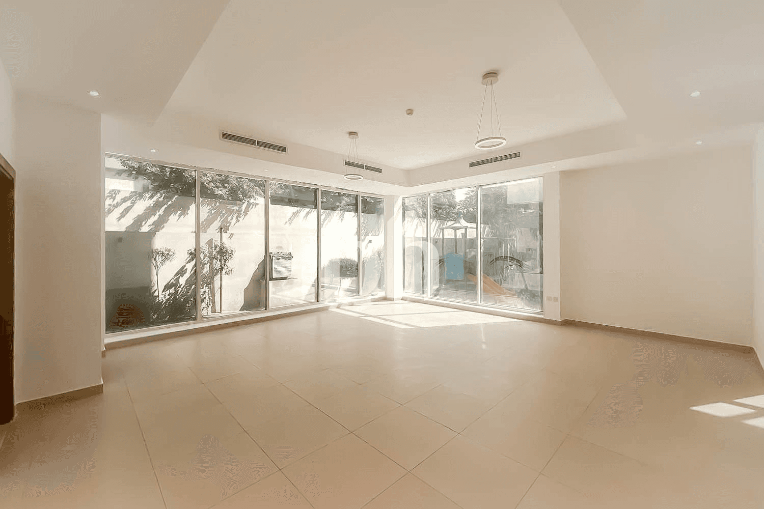 4 Bedroom Villa in Al Rashidiya - photo 2