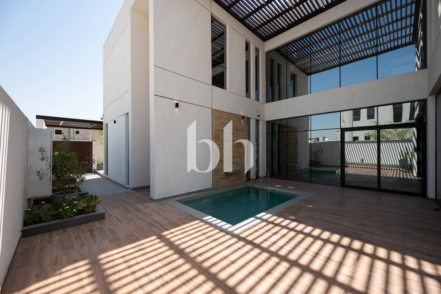 4 Bedroom Villa in Hoshi 1 - photo 1