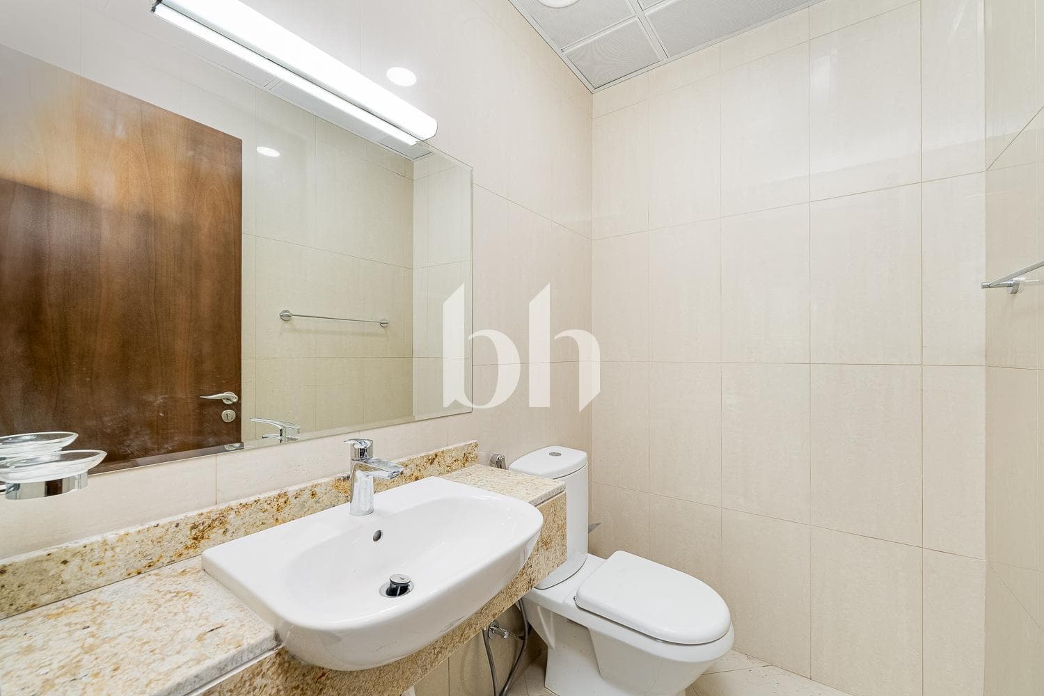 2 Bedroom Apartment in Building F05 - photo 2