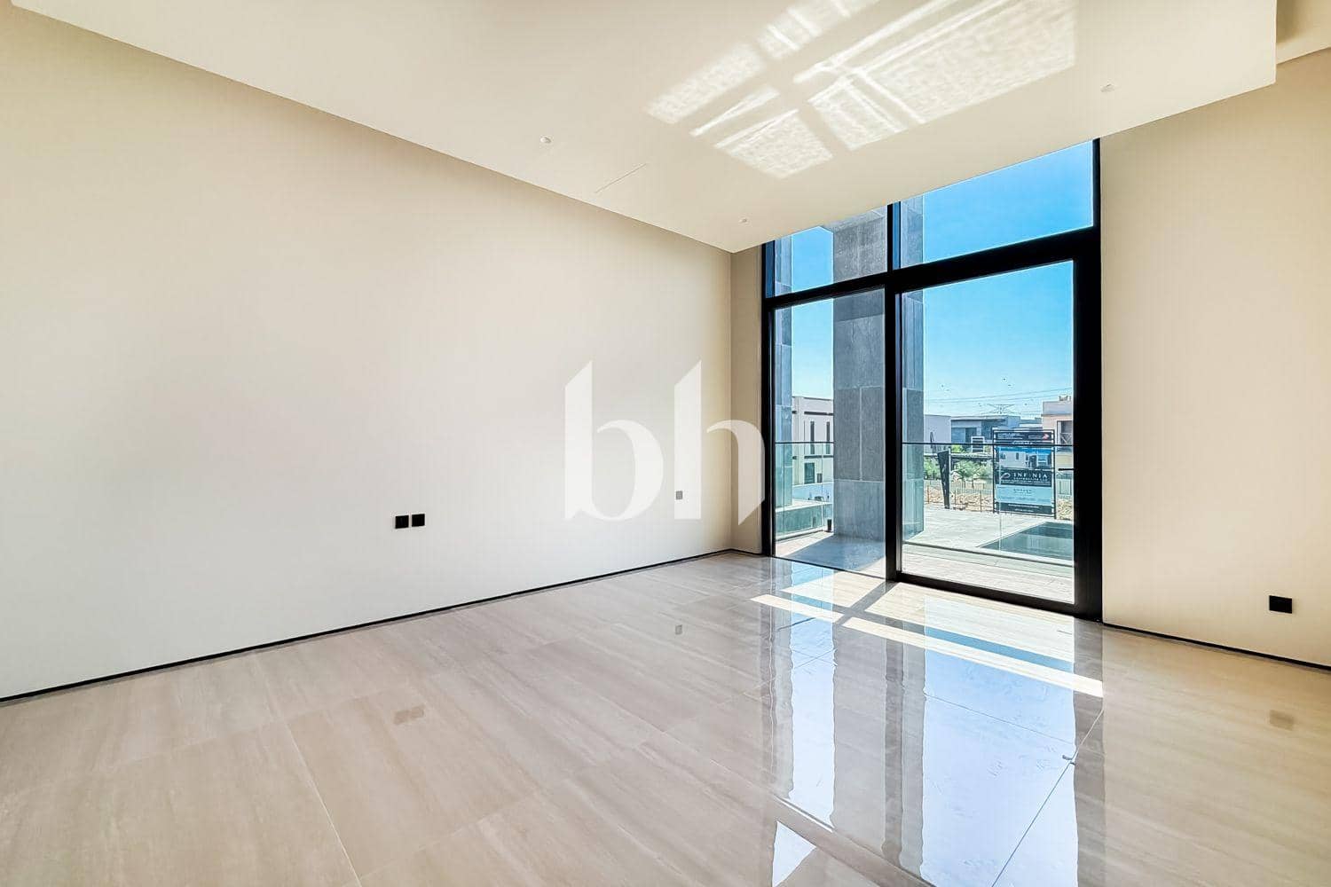 5 Bedroom Villa in Sobha Hartland Villas - Phase I - photo 2