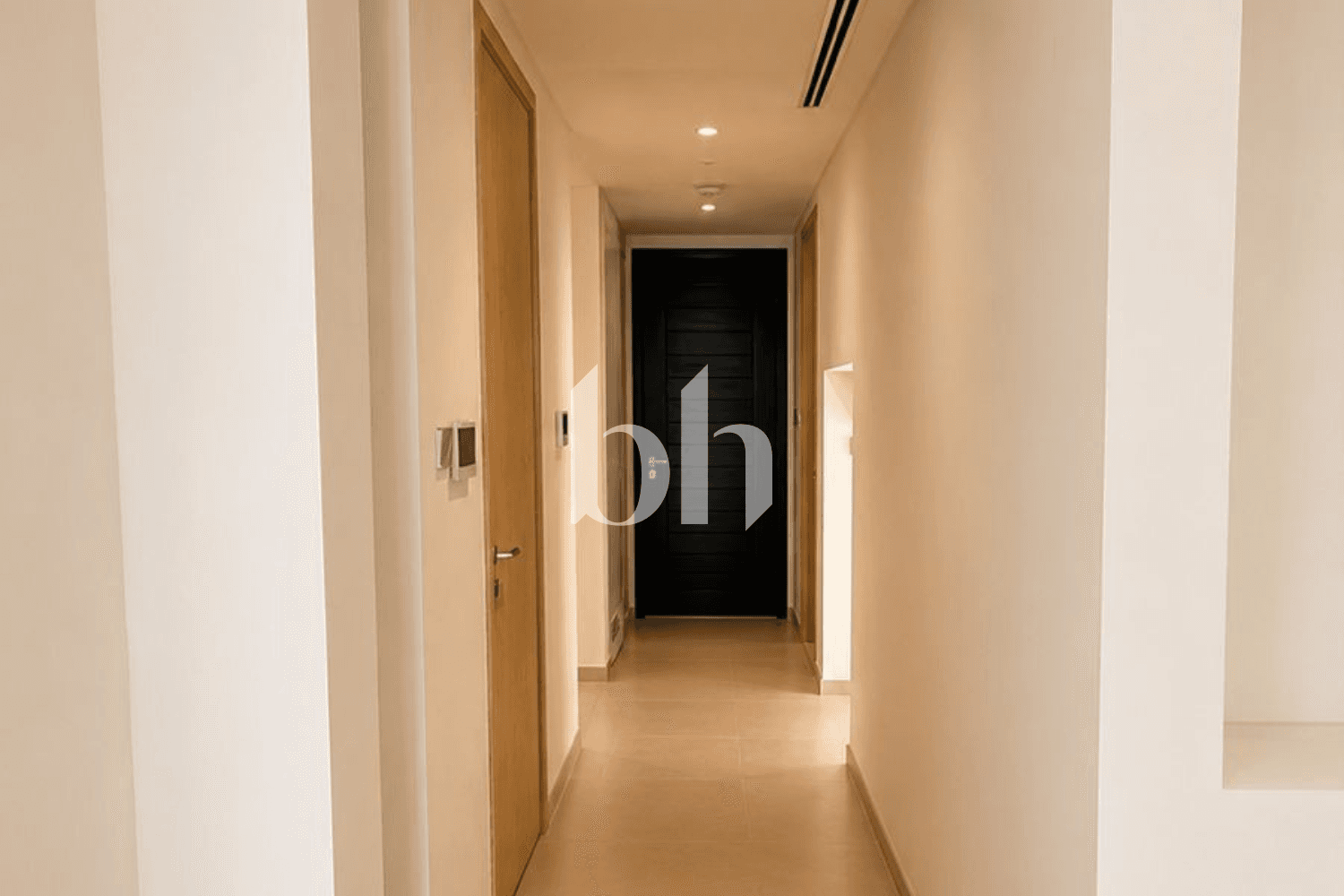 5 Bedroom Villa in Jebel Ali Village Villas - photo 2