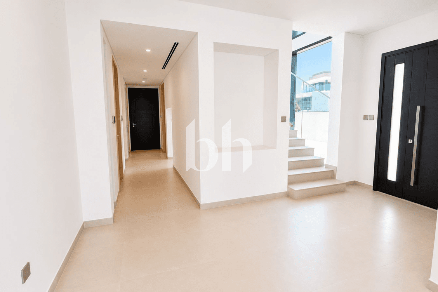 5 Bedroom Villa in Jebel Ali Village Villas - photo 1