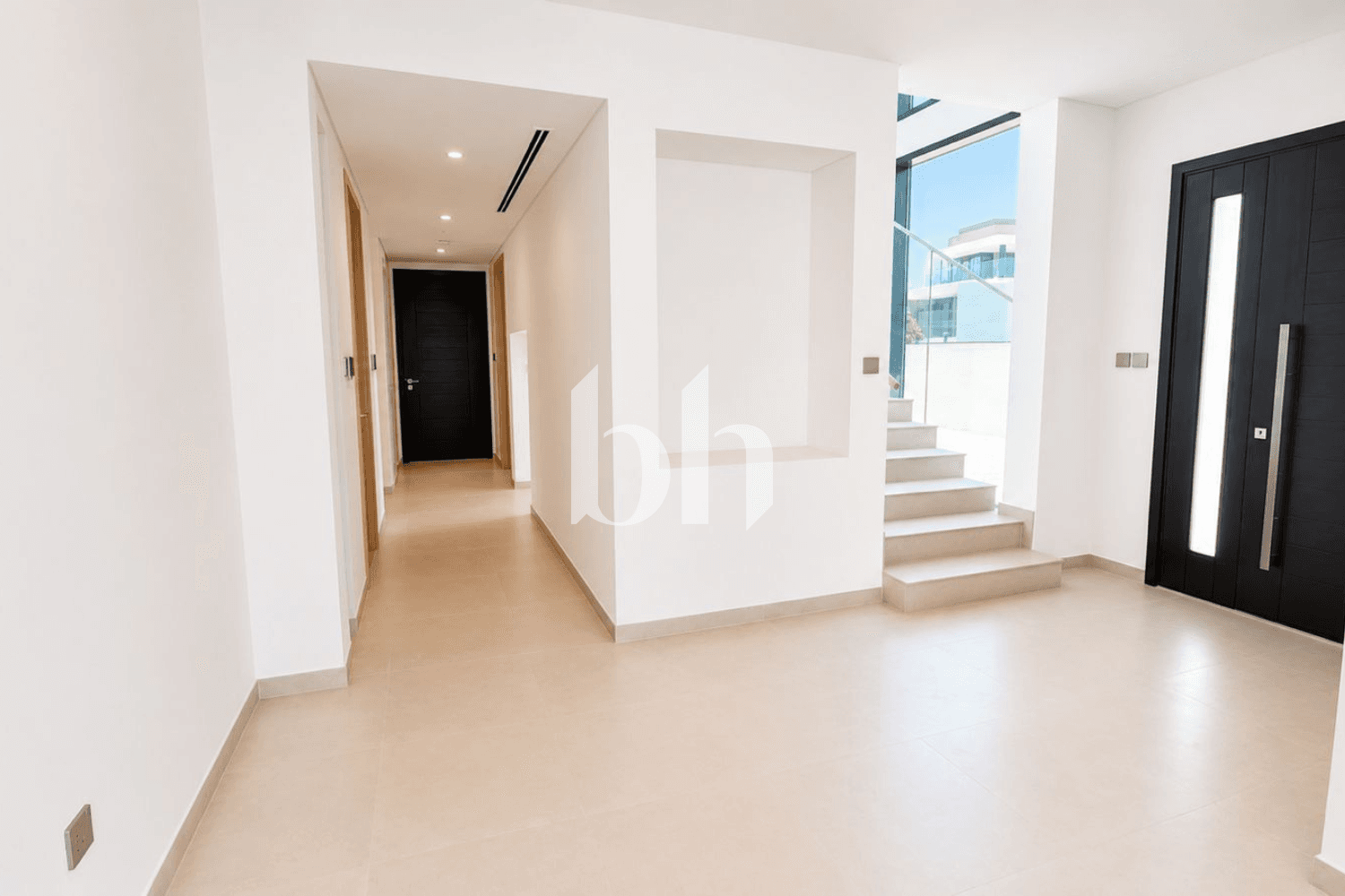 5 Bedroom Villa in Jebel Ali Village Villas - photo 1