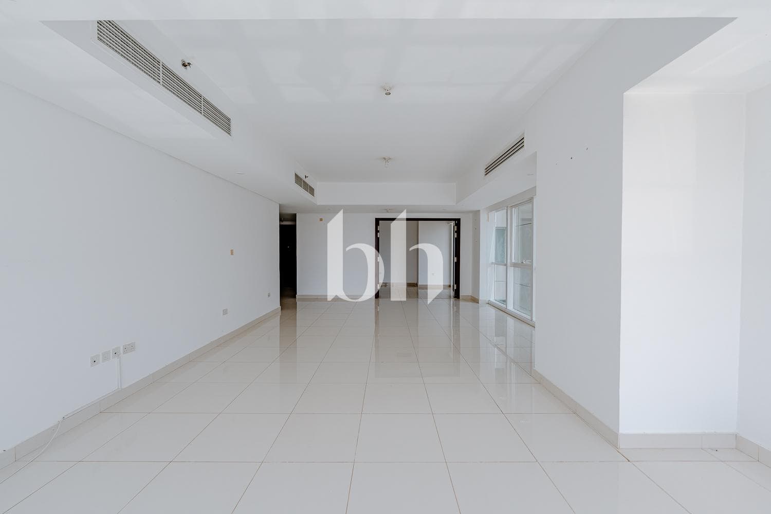 1 Bedroom Apartment in Al Durrah Tower - photo 2
