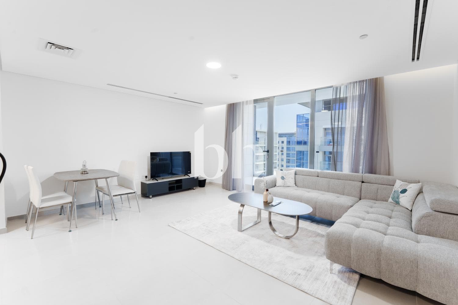 1 Bedroom Apartment in C15 - photo 2
