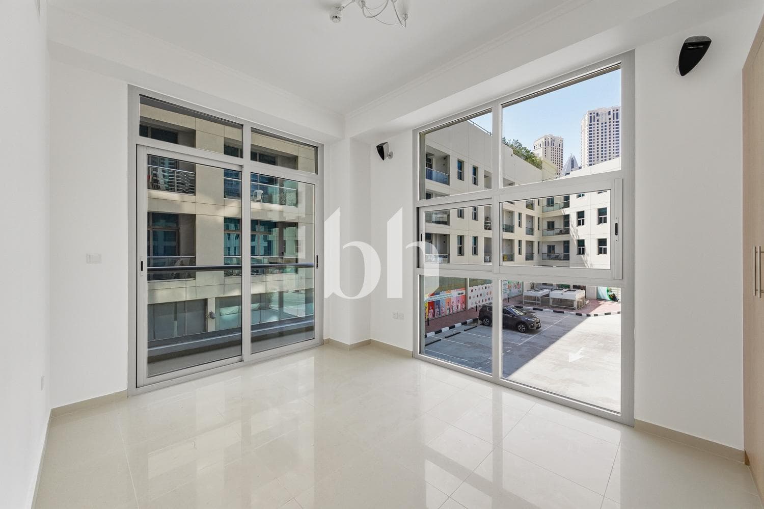 2 Bedroom Apartment in DEC Tower 2 - photo 1